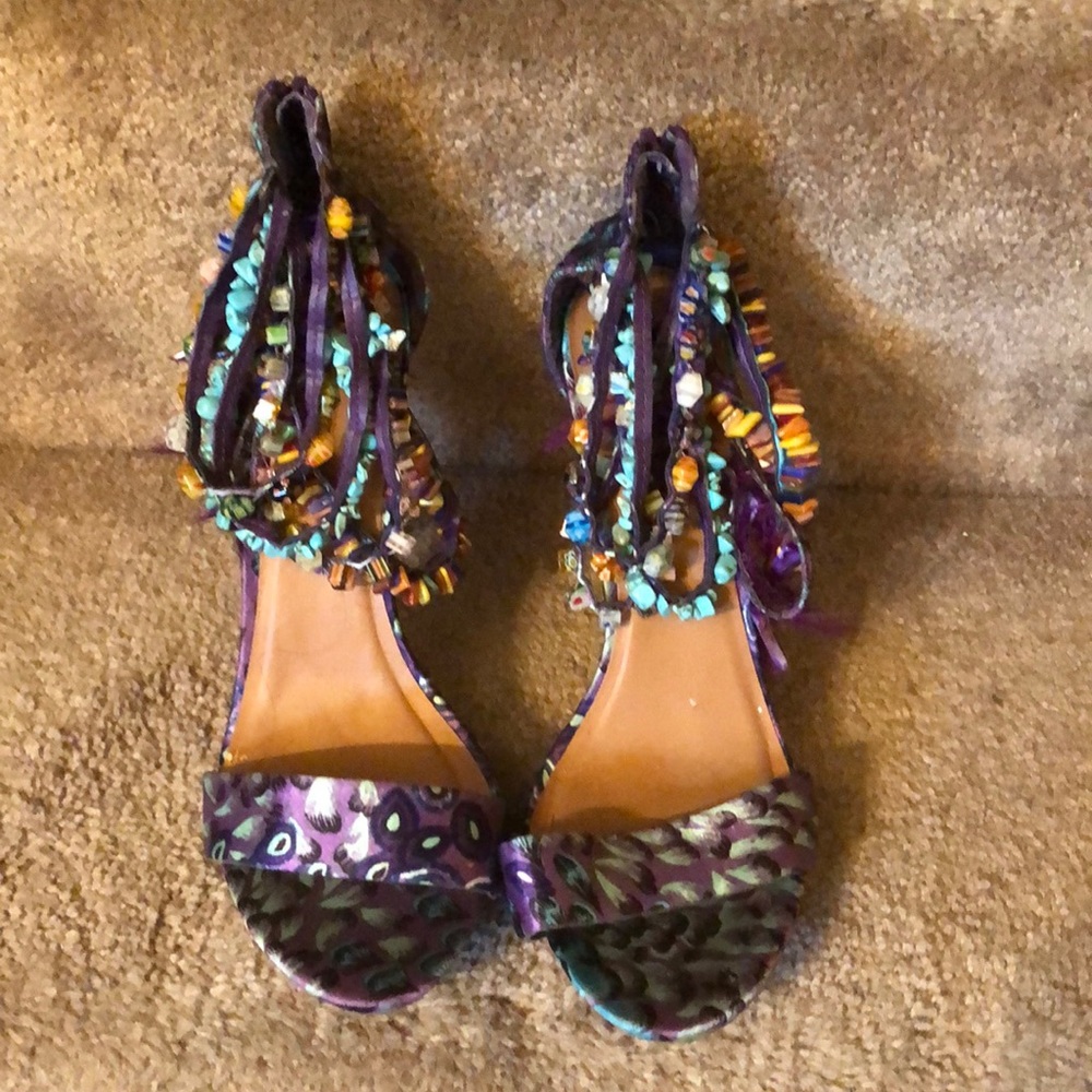 GORGEOUS! UNIQUE! MULTI COLOR HI HEEL